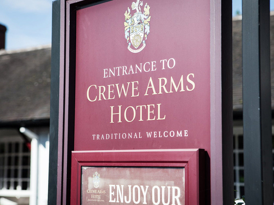 The Crewe Arms Hotel主图