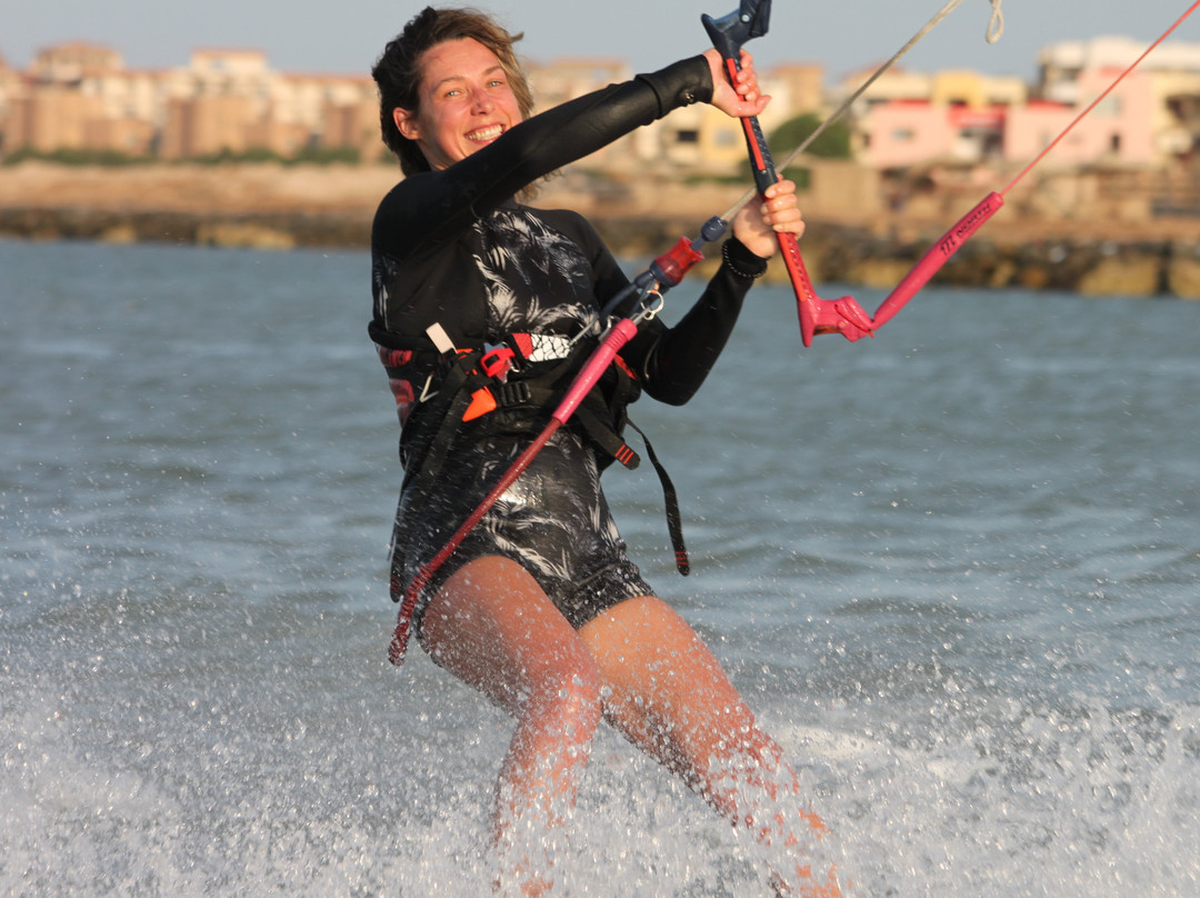 AMC皇家酒店主图