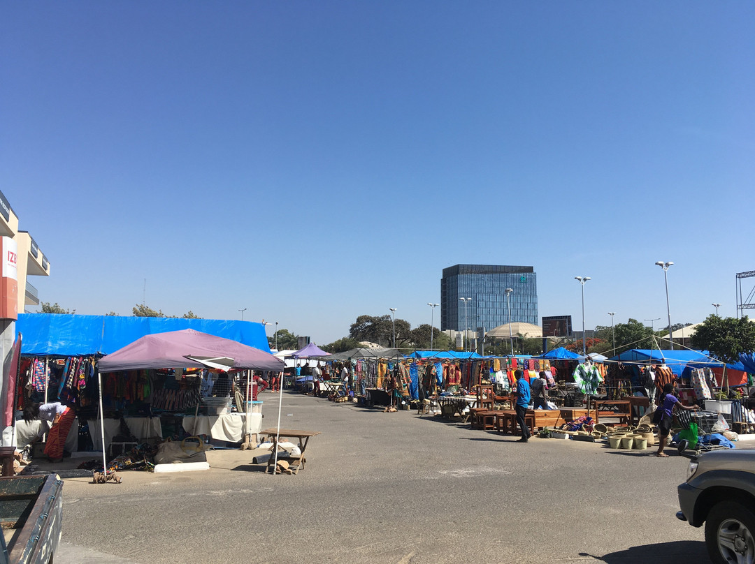Sunday Crafts Market-卢萨卡必去景点