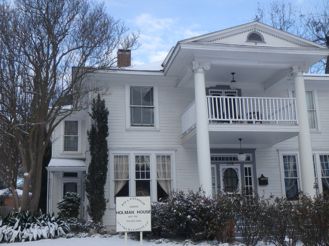 Holman House Bed & Breakfast