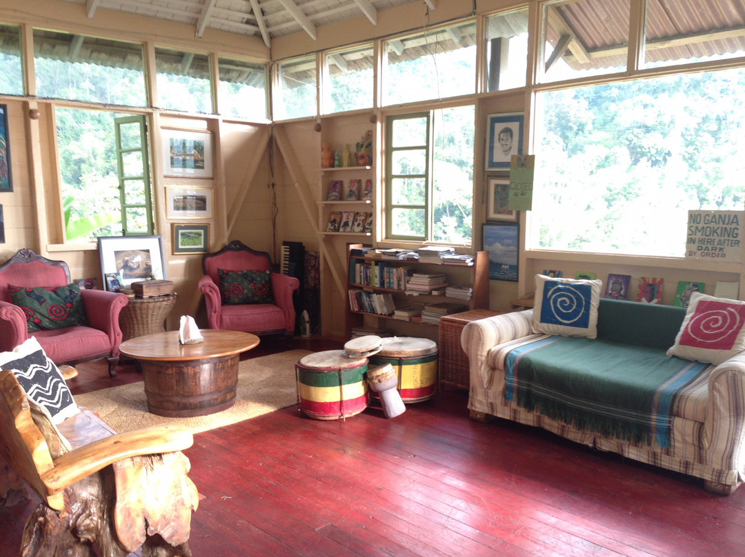 Mount Edge Guest House主图