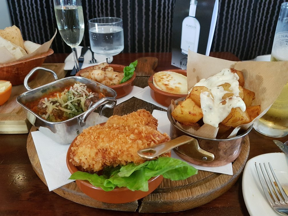 Clane餐馆和美食-Mode Tapas & Grill