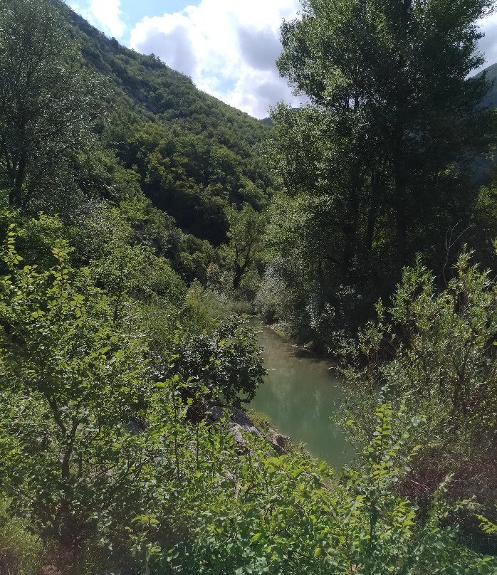 Fosso dell’Eremo-Piobbico必去景点