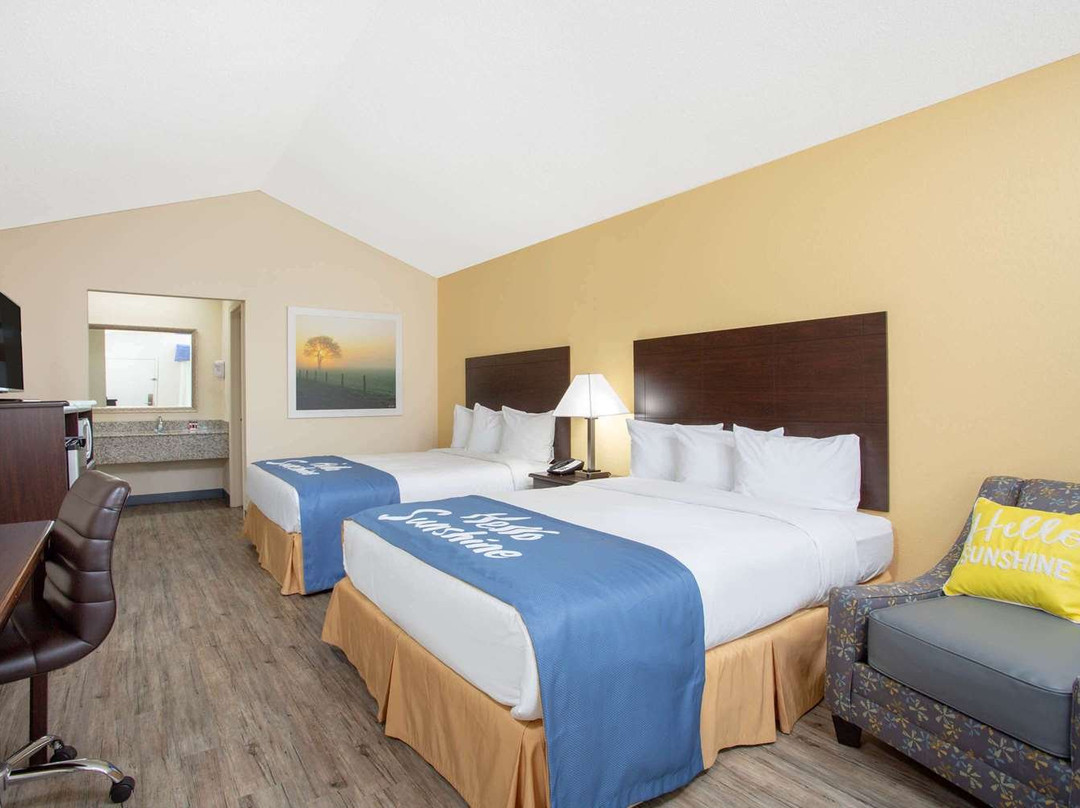 Days Inn by Wyndham Lake City主图