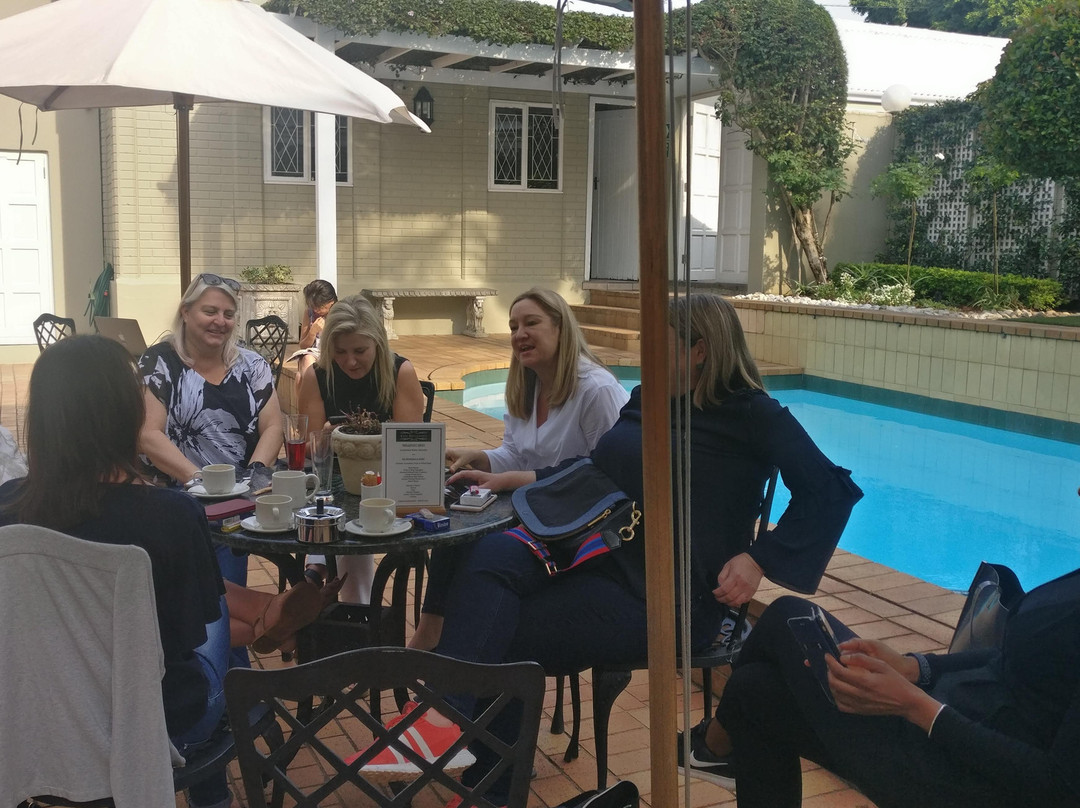 本杰明酒店主图