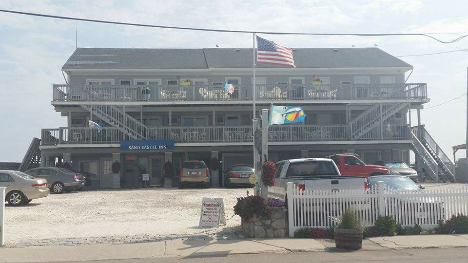 Sandcastle Beachfront Inn主图
