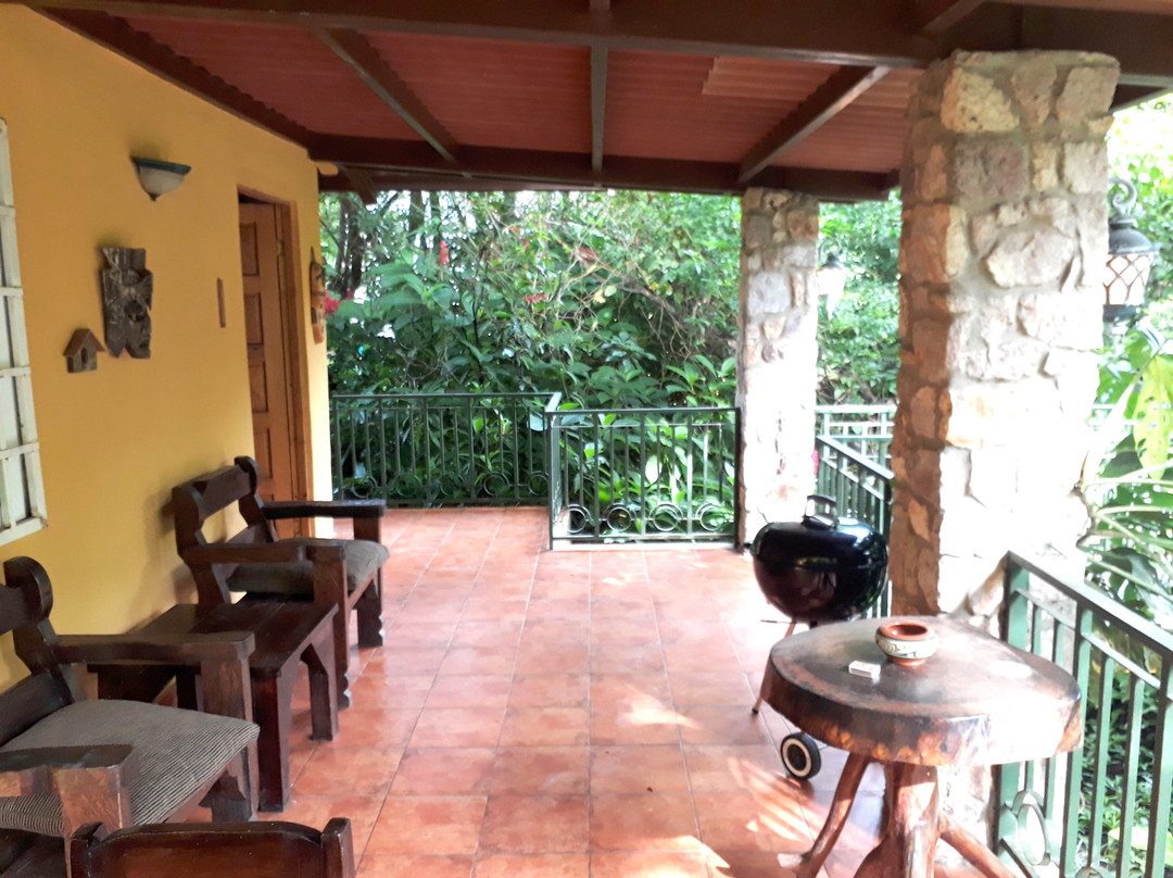 Los Duendes Ecolodge