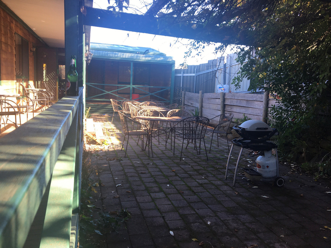 4 Bears Cafe and Accomodation主图