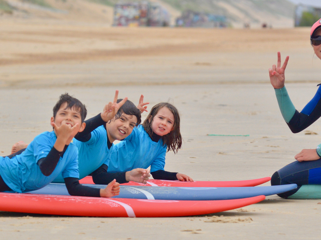 Diotis Surf School景点图片