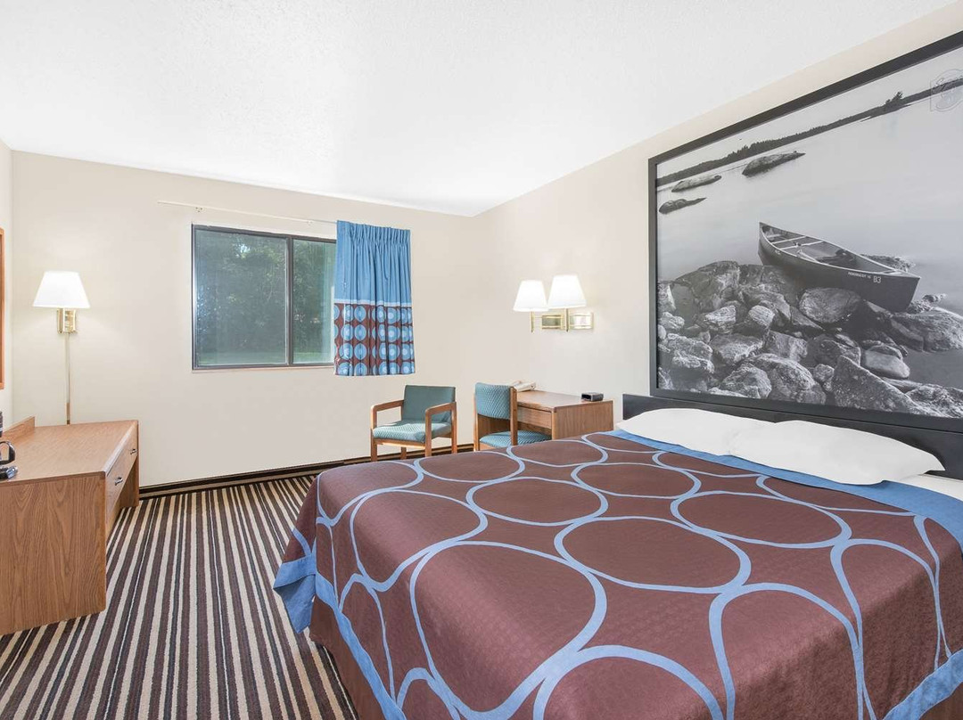 Wrangler Hotel主图