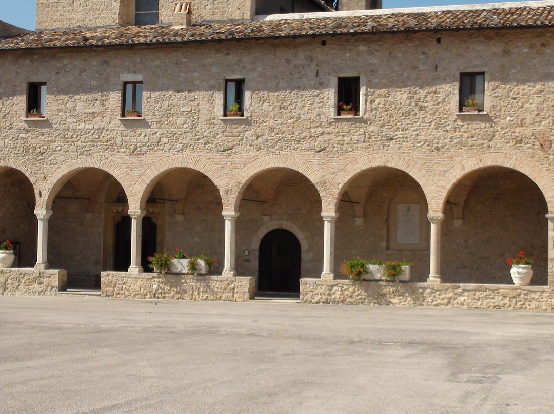 The Sanctuary of Santa Maria dei Lumi景点图片