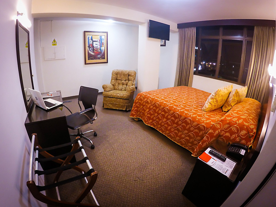 Intiotel Chiclayo主图