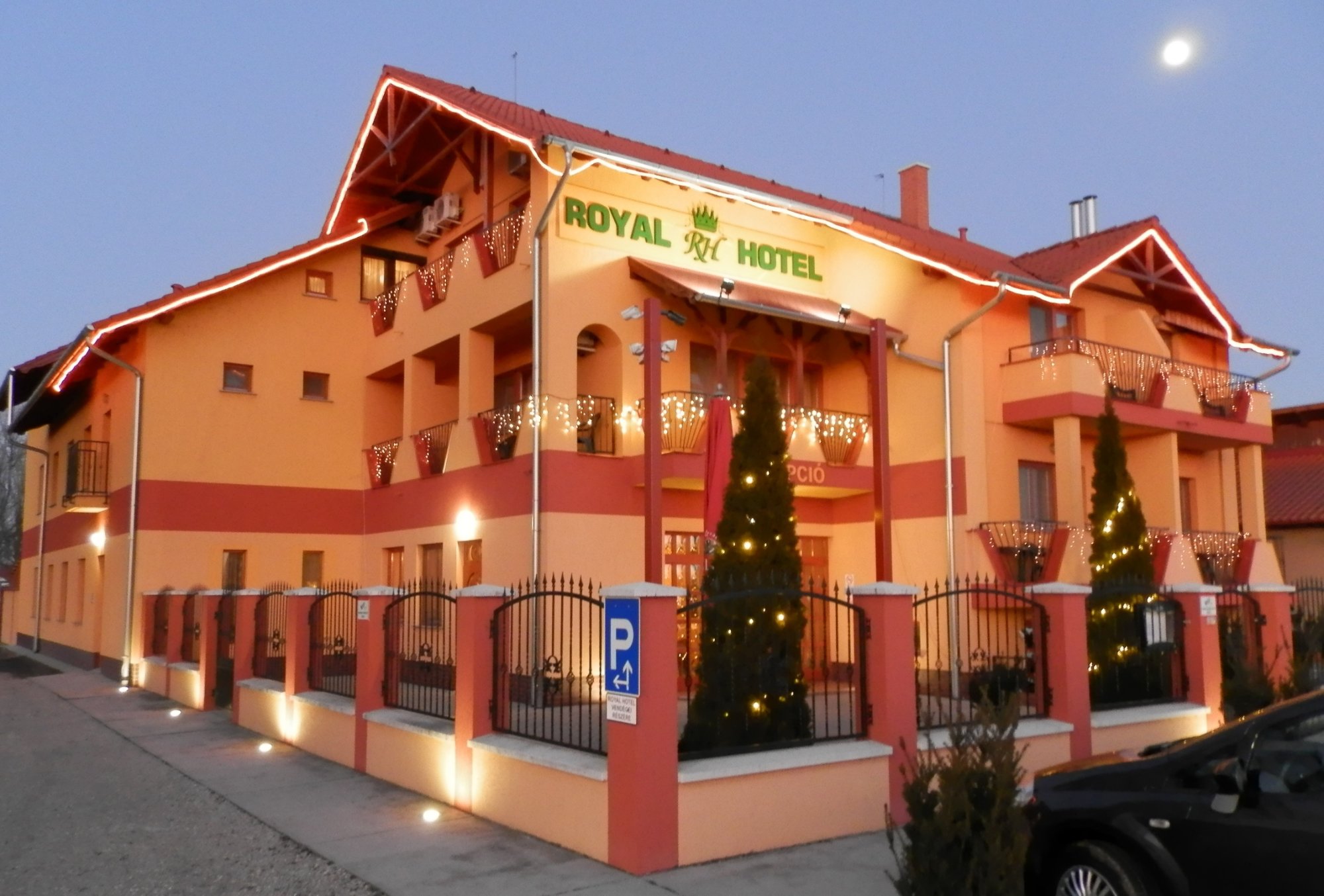 Hotel Royal-官方