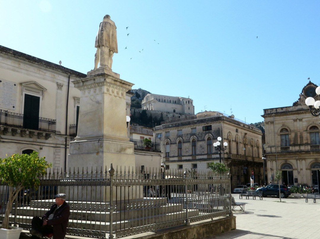 Piazza Busacca景点图片