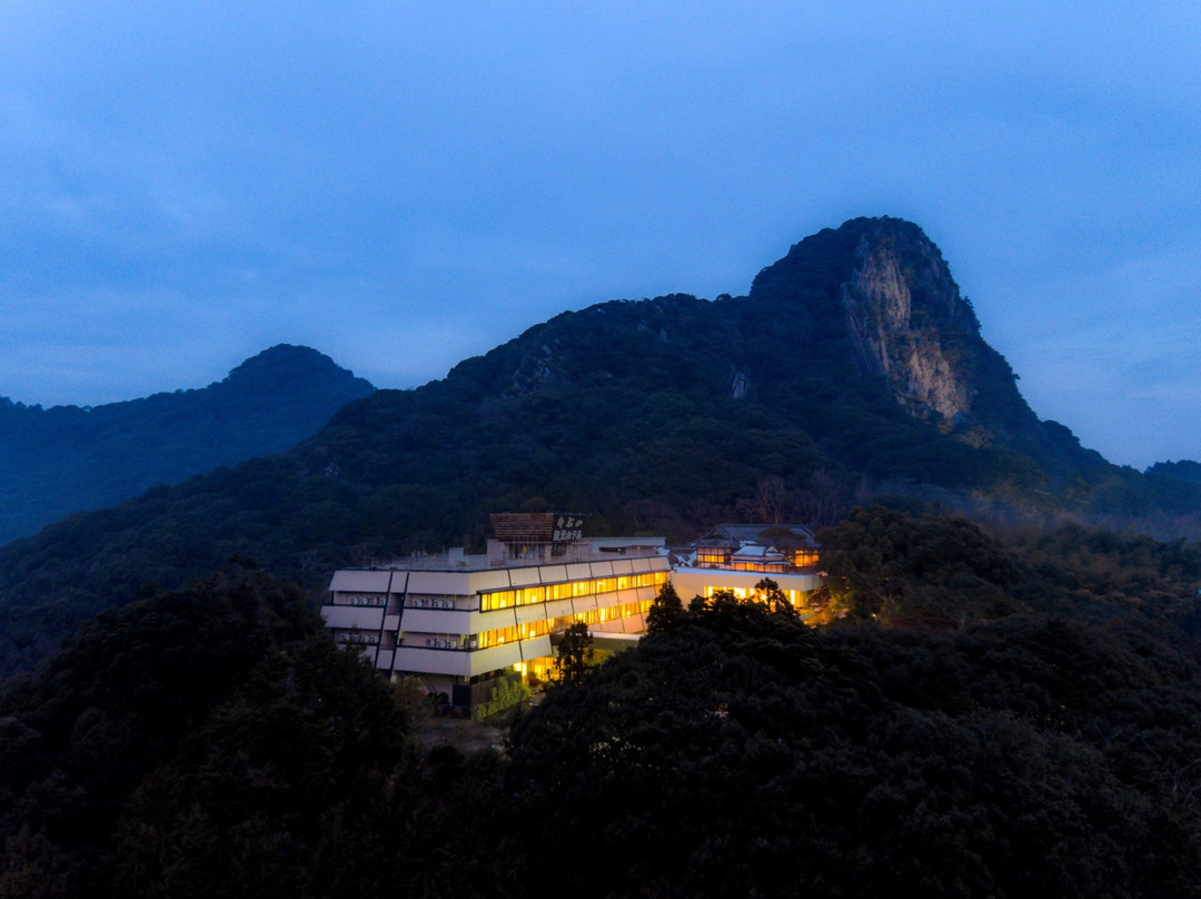 御船山观光酒店主图