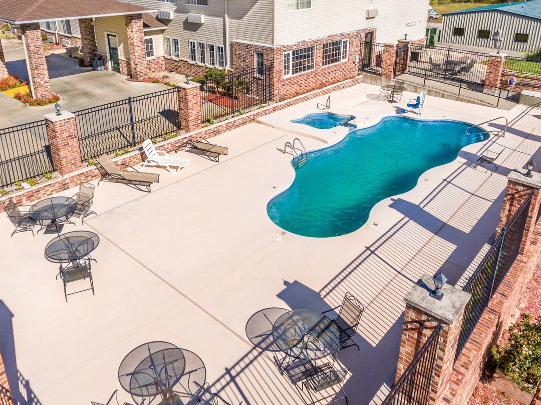 Wamego Inn & Suites主图