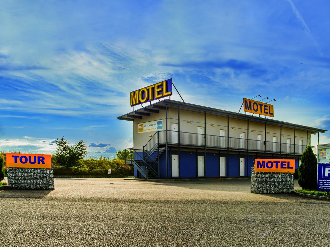 Tour-Motel主图