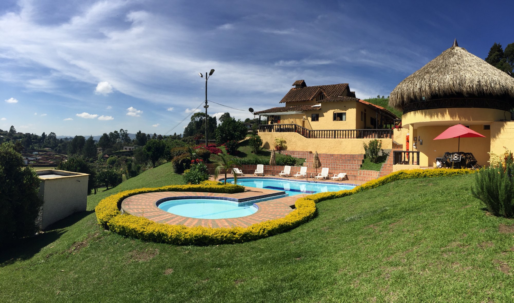 Hacienda Erazul-官方