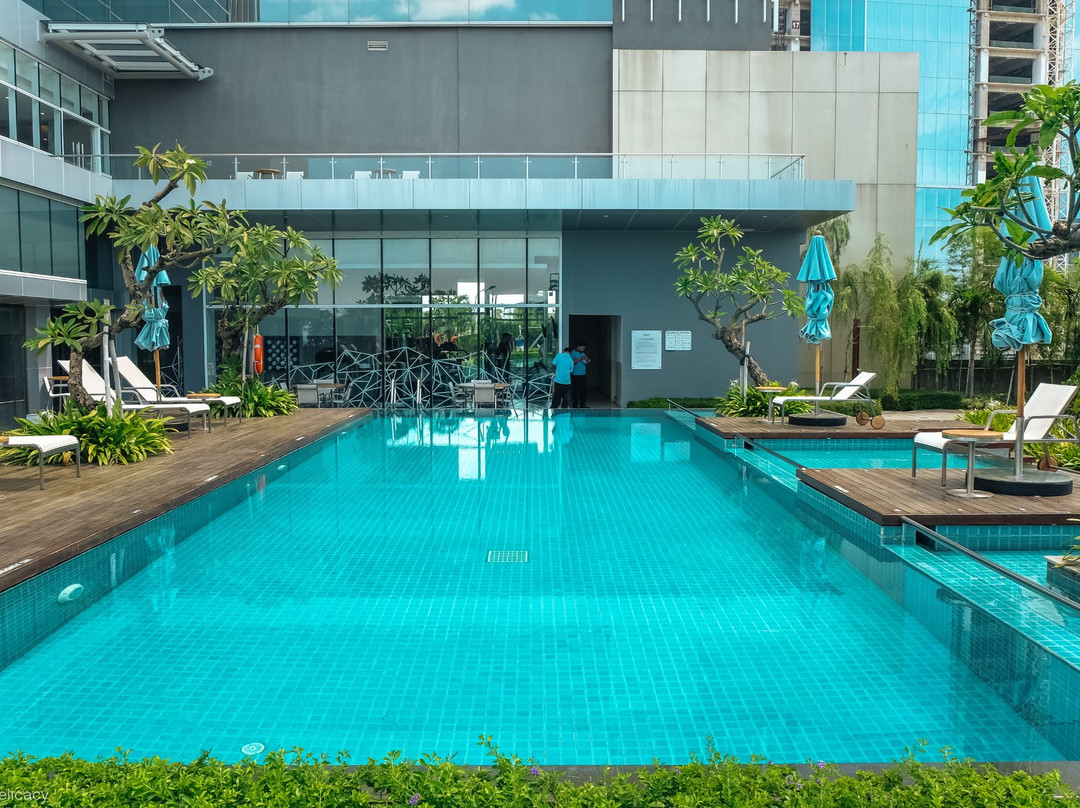 雅加达卡布海滩新村美居酒店主图