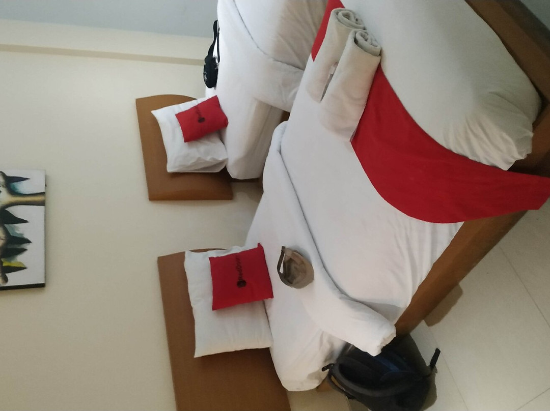 RedDoorz Plus At Mahendradatta Denpasar