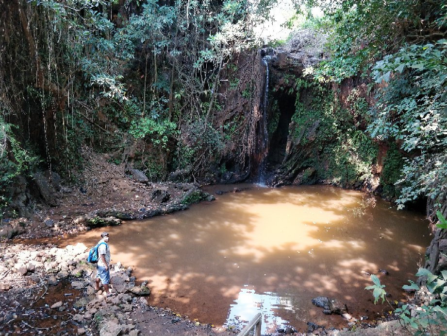 Apsarkonda Waterfalls景点图片