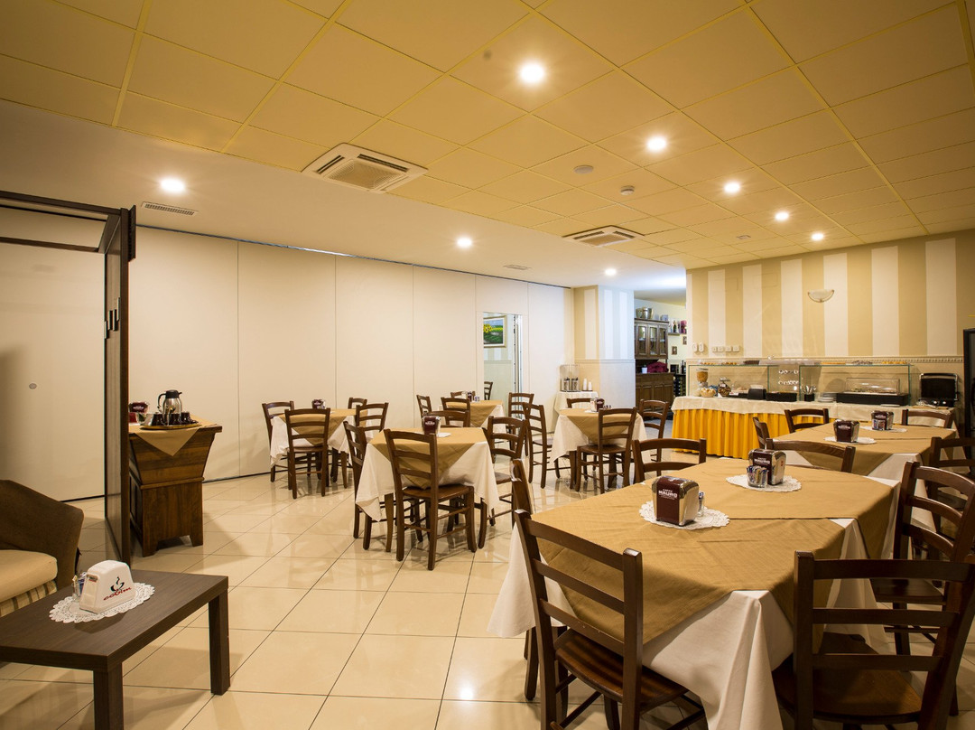 拉皮亚纳酒店主图