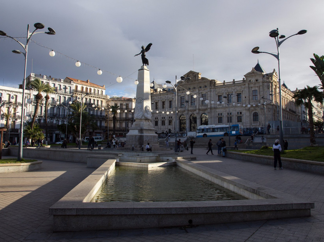 Place du 1er Novembre景点图片