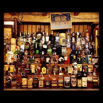 Utopia Cocktail Bar-希洪必去景点