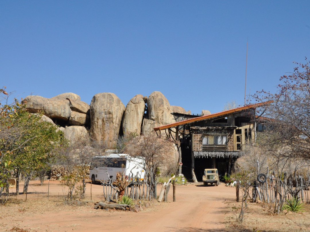 Onjoweke House in the Rocks Lodge