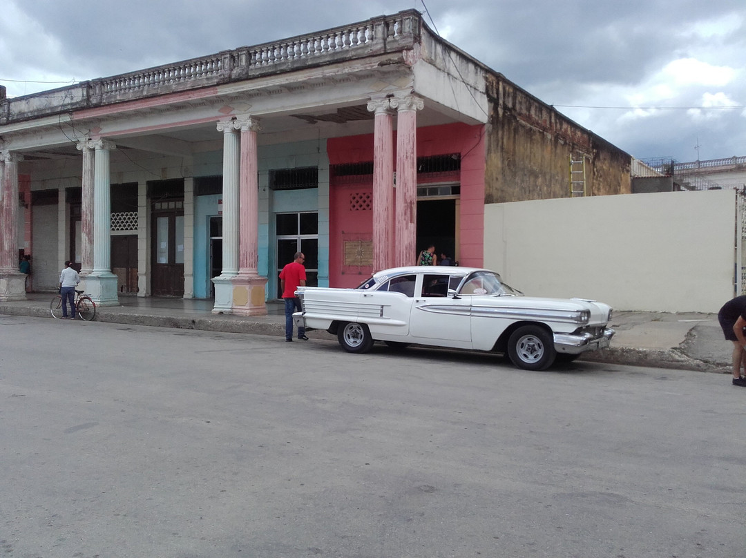 Terminal de Ferrocarriles de Moron景点图片
