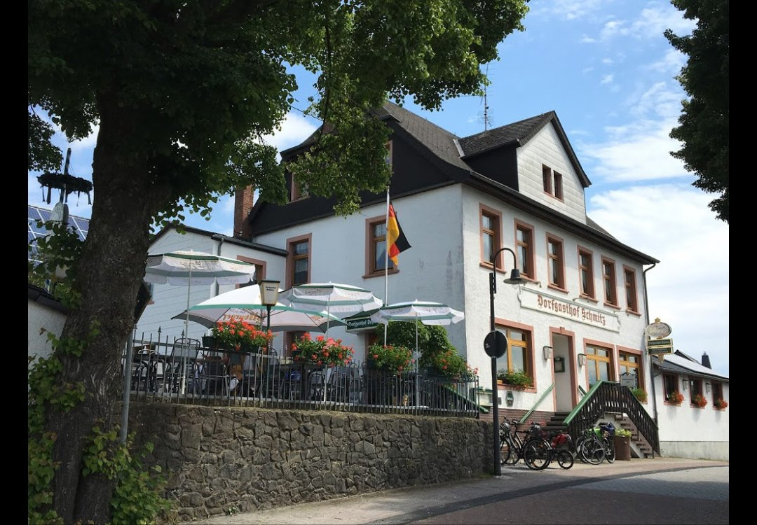 Mehren酒店住宿-Dorfgasthof Schmitz