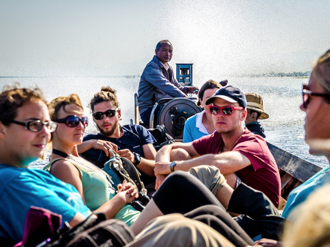 Mister Min Min's Trekking Tours-格劳必去景点