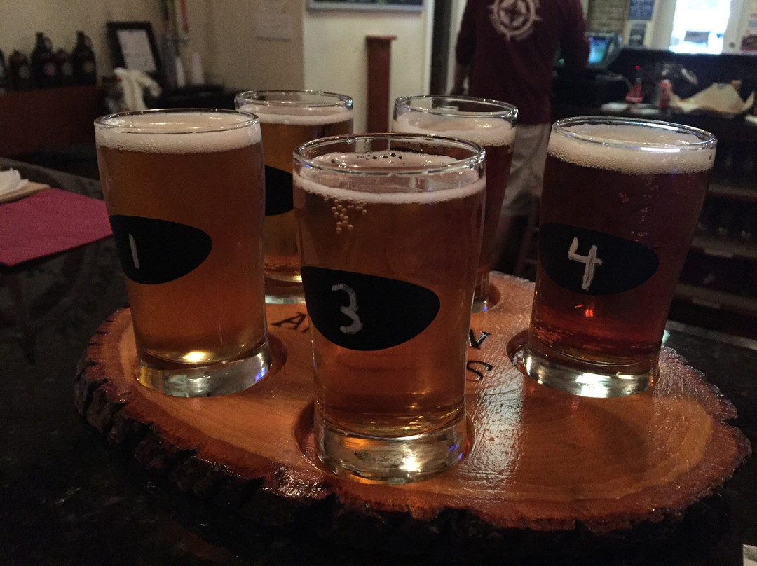 Seven Arrows Brewing Company-韦恩斯伯勒必去景点