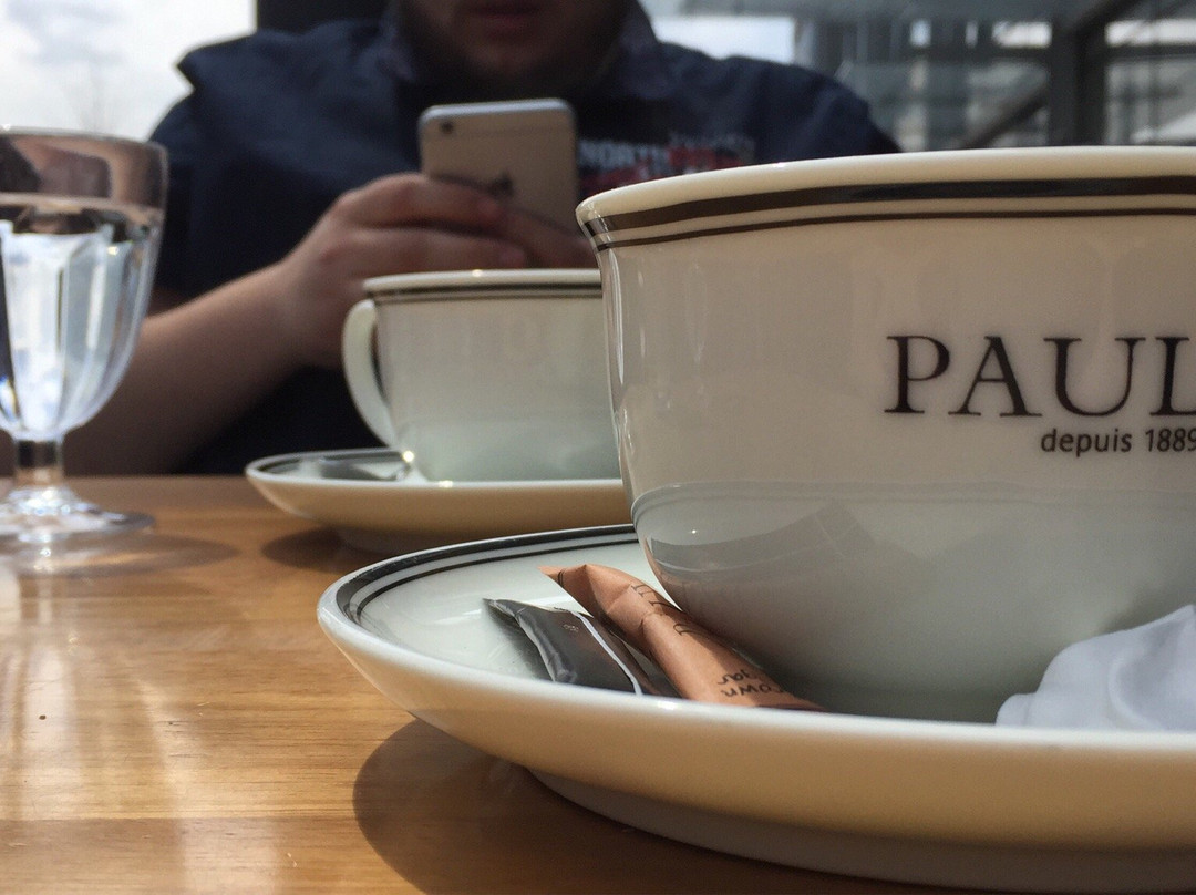 Paul Cafe
