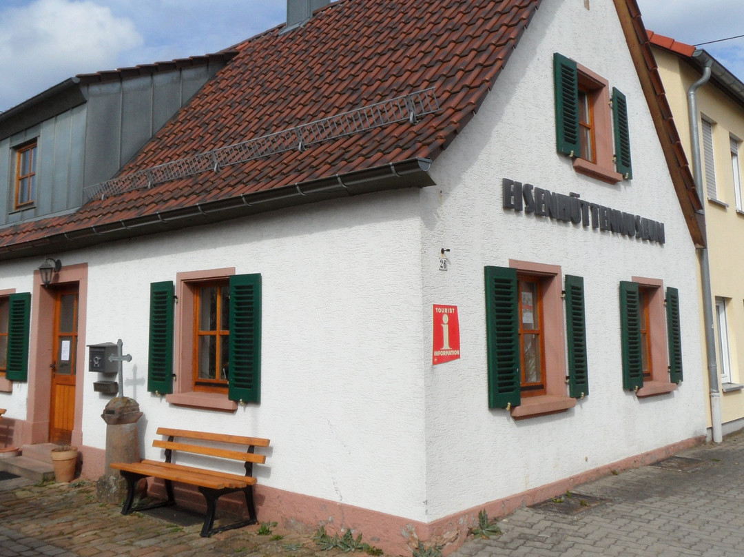 Tourist Information Luftkurort Trippstadt景点图片