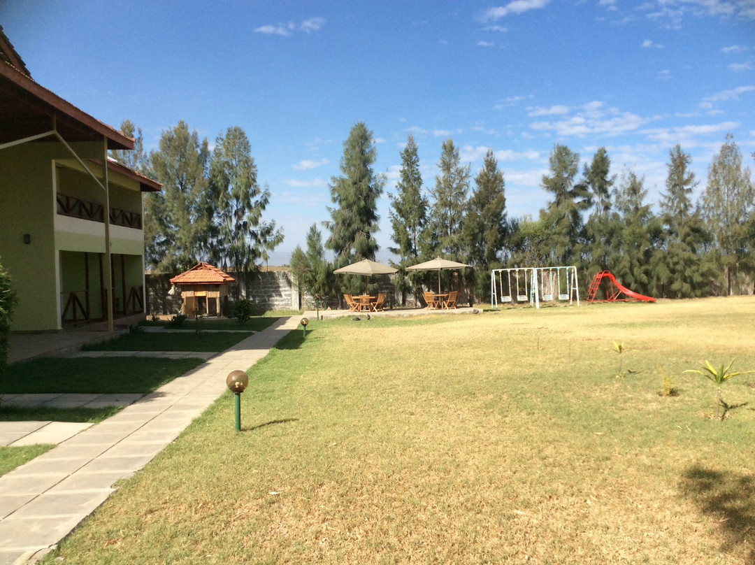 Elementaita Bandas Retreat and Resort