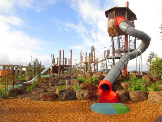 Woodlea Playground景点图片