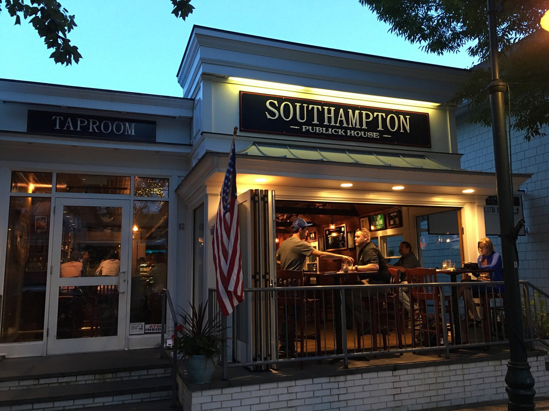 Southampton Publick House
