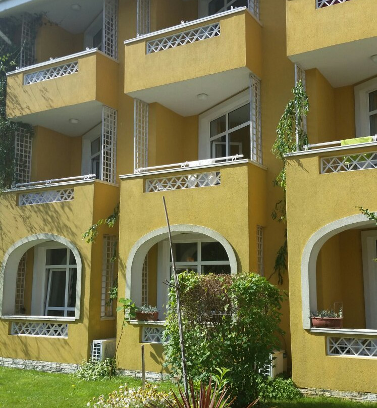 Blue Orange Beach Resort主图