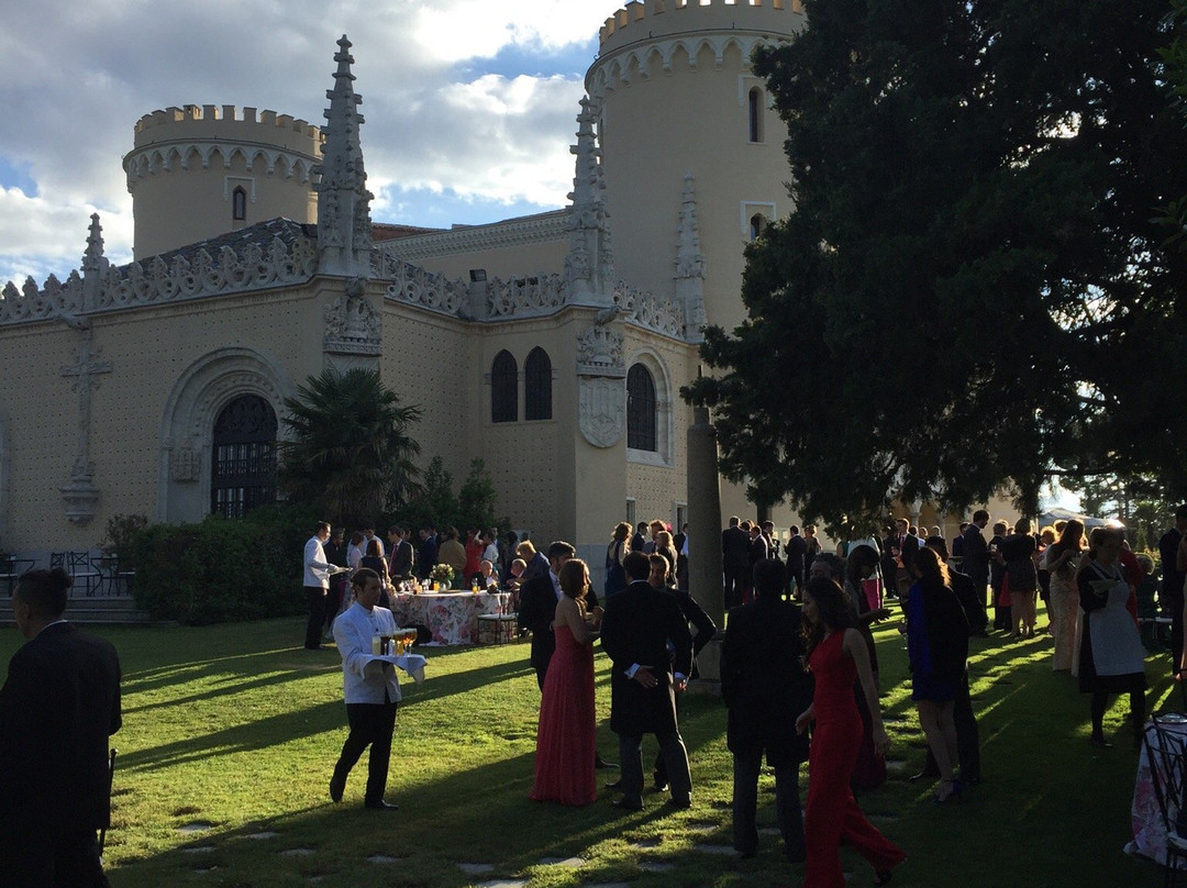 Castillo de Soto de Vinuelas-Tres Cantos必去景点