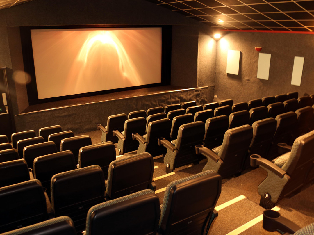 Wells Film Centre-韦尔斯必去景点