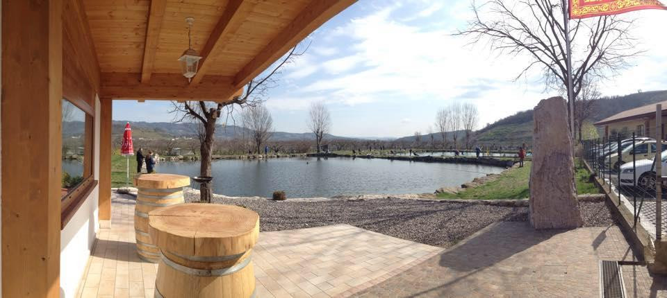 Castelcerino餐馆和美食-La Fontanella