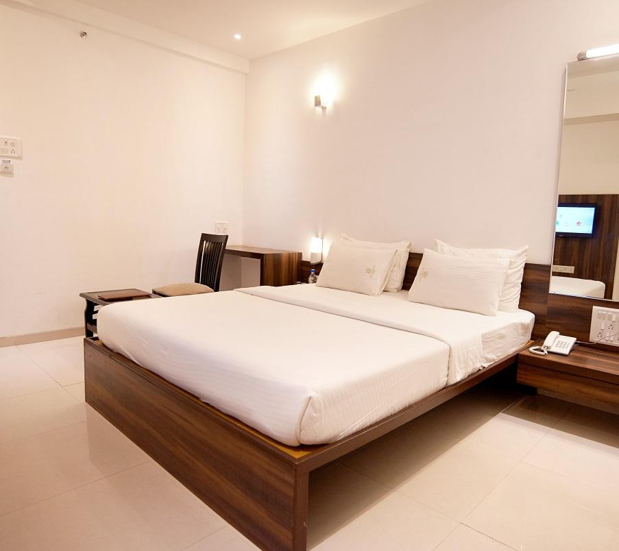 Hotel G-Square Shirdi