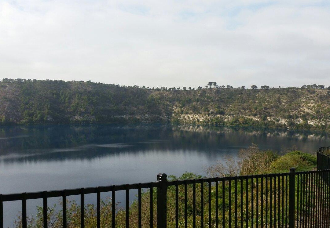 Aquifer Tours-芒特甘比尔必去景点