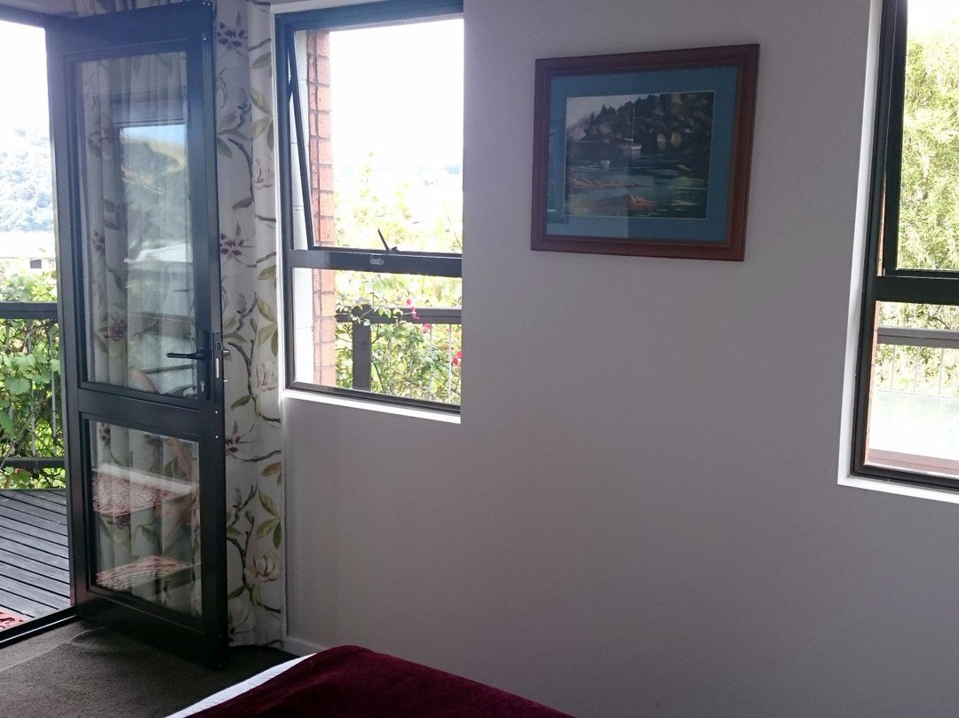 Chez Fleurs Bed and Breakfast主图