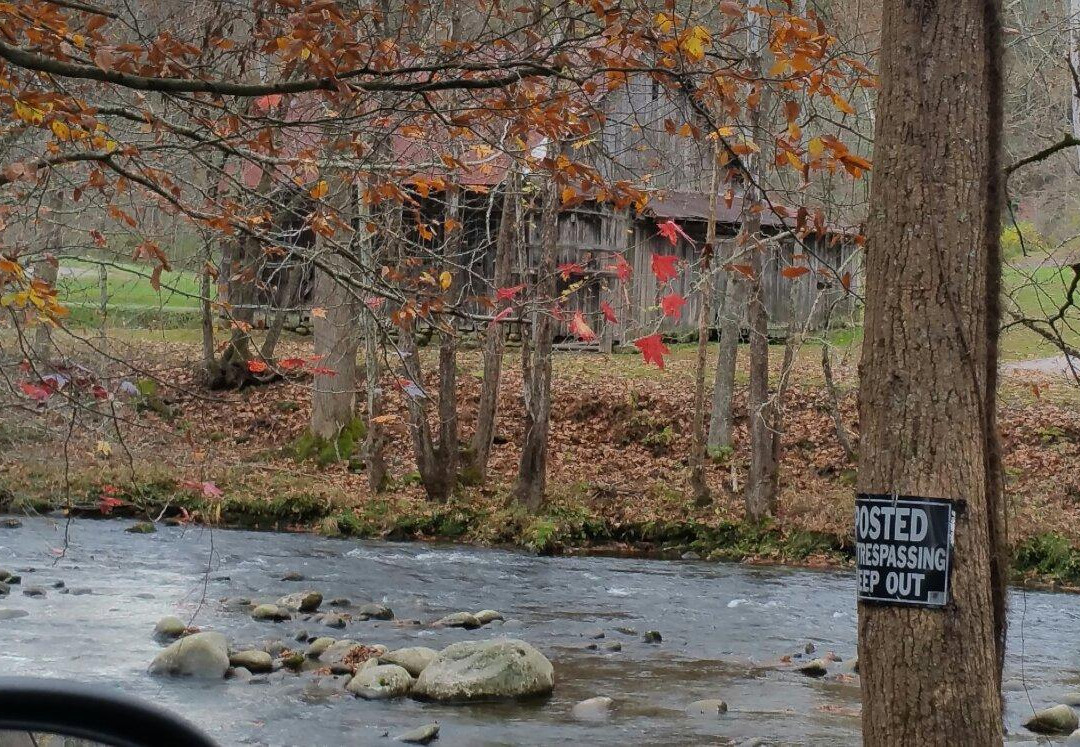 Emerts Cove Covered Bridge-塞维尔维尔必去景点