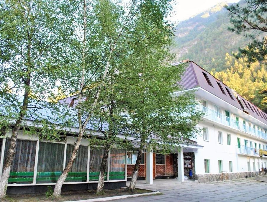 Elbrus Holiday Village Hotel主图