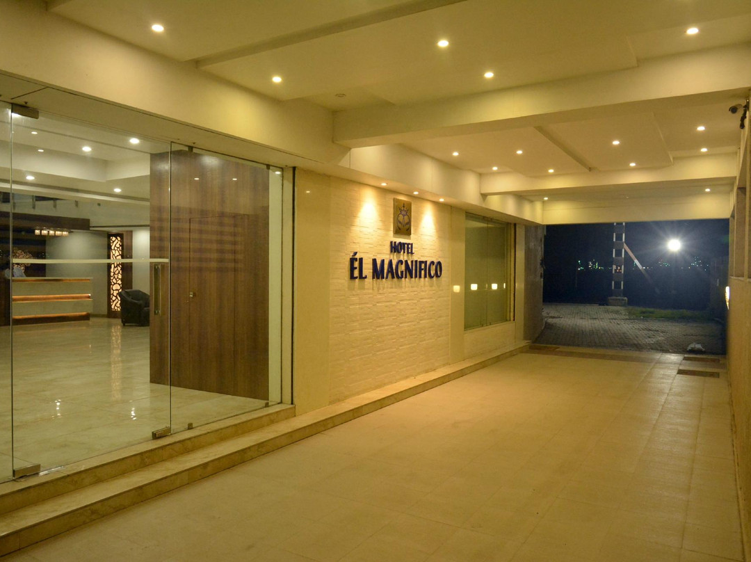 Hotel El Magnifico主图