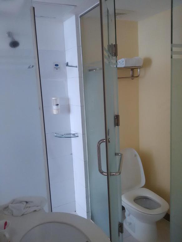 东照酒店（广州西门口地铁站光孝店）-客卧