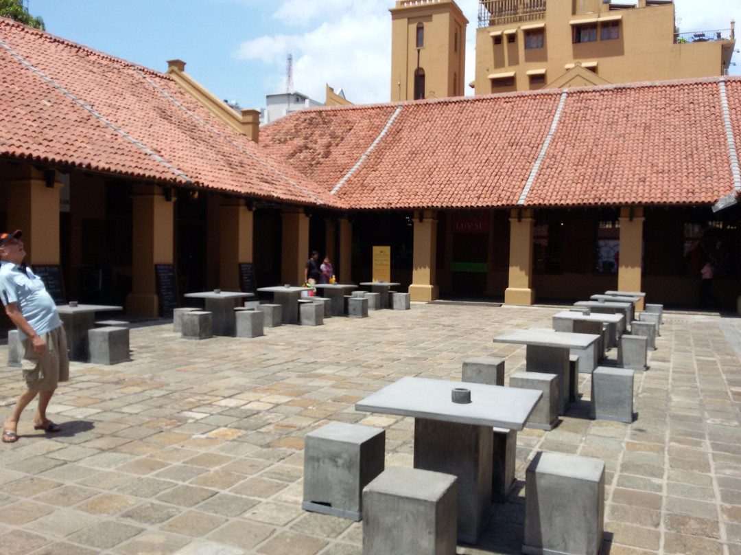 兰医院旧址购物美食广场-科伦坡必去景点